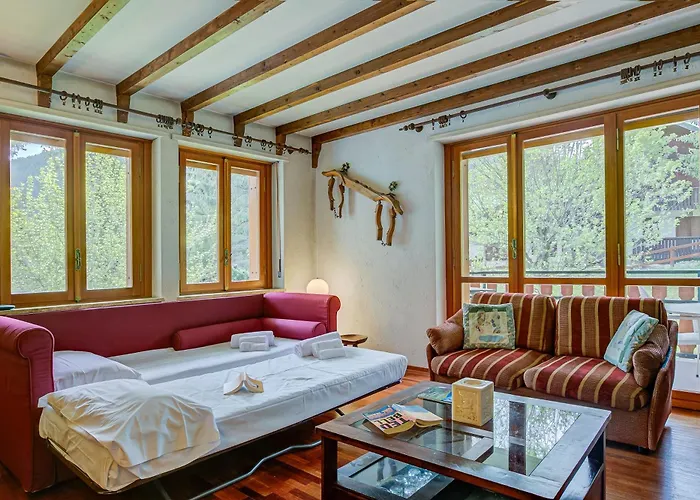 Asteria 29 Skiing Nearby - Happy